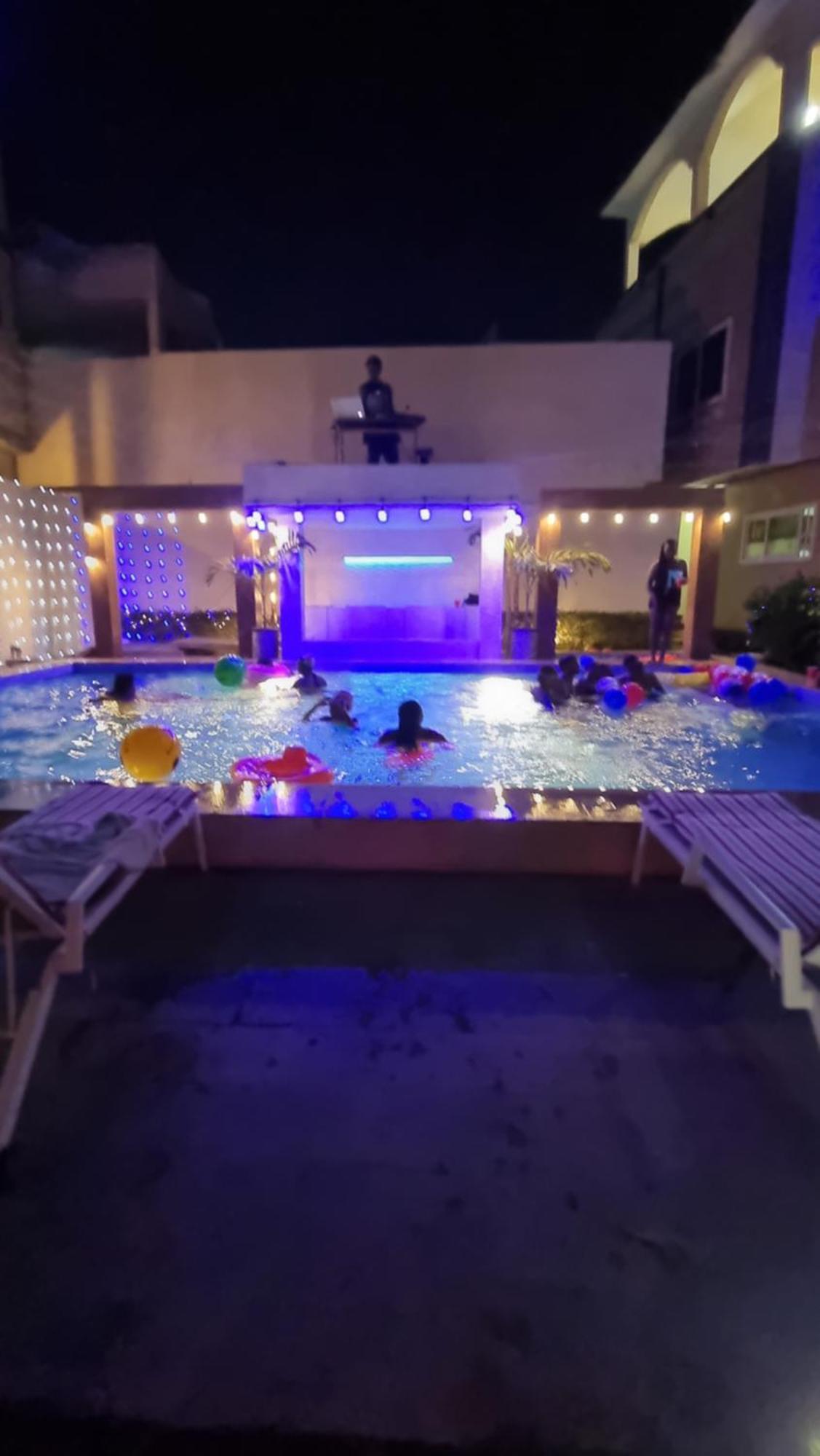 Mokaa Residence Hoteliere 洛美 外观 照片