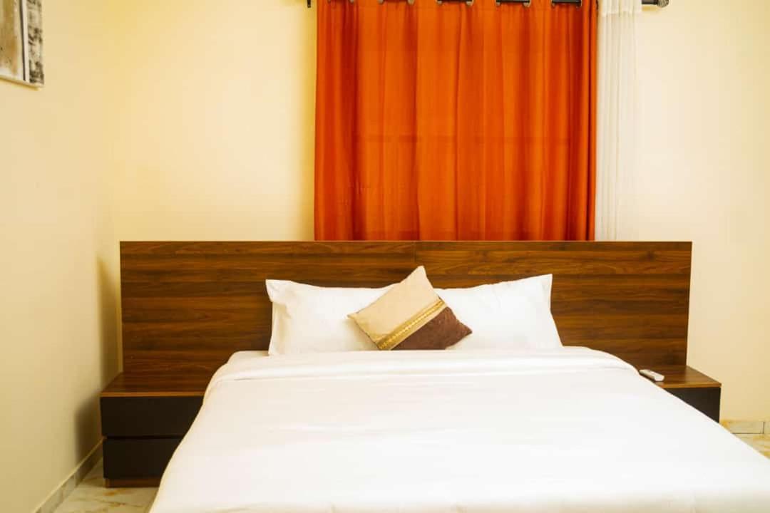 Mokaa Residence Hoteliere 洛美 外观 照片